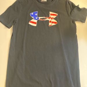 Black Under Armor T-shirt YXL